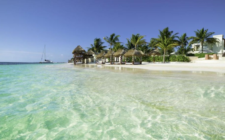 Playa Delfines (Quintana Roo)